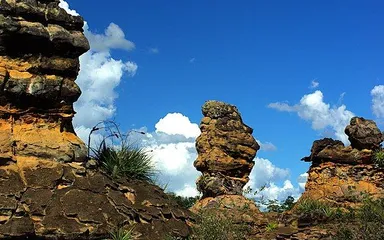 Parque_Nacional_de_Sete_Cidades_-_Piauí.jpg