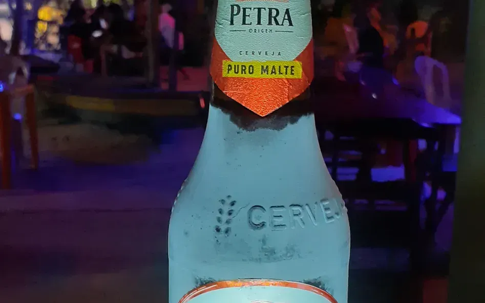 CAJUÍNA BAR