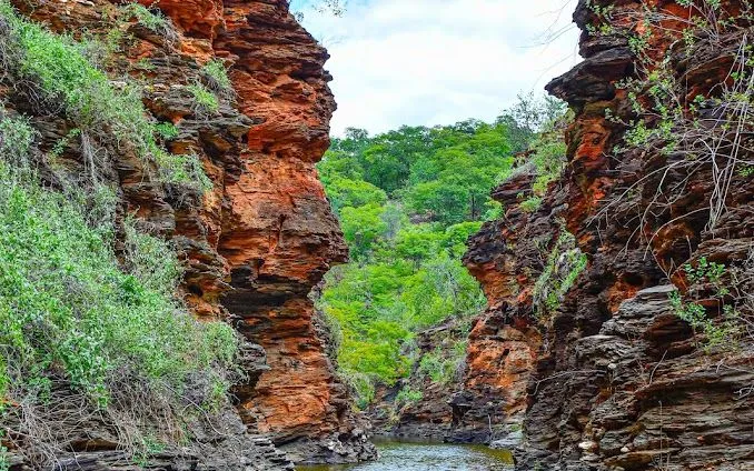Cânion do Riacho do Juazeiro em São João do Piauí - foto 1