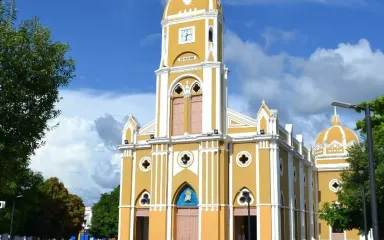 catedral sao pedro de alcantara floriano.webp
