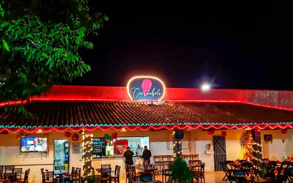 Espaço Castanhola - Restaurante em Piripiri