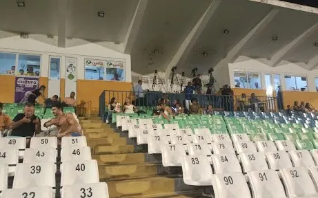 Estádio Municipal Lindolfo Monteiro em Teresina - foto 2
