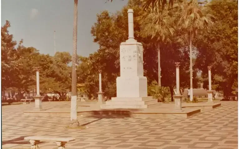 Marco de Fundação da Cidade de Teresina (Coluna do Saraiva) em Teresina - foto 3