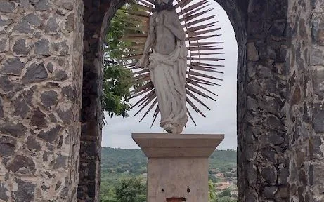 Morro do Cruzeiro em Monsenhor Gil - foto 3