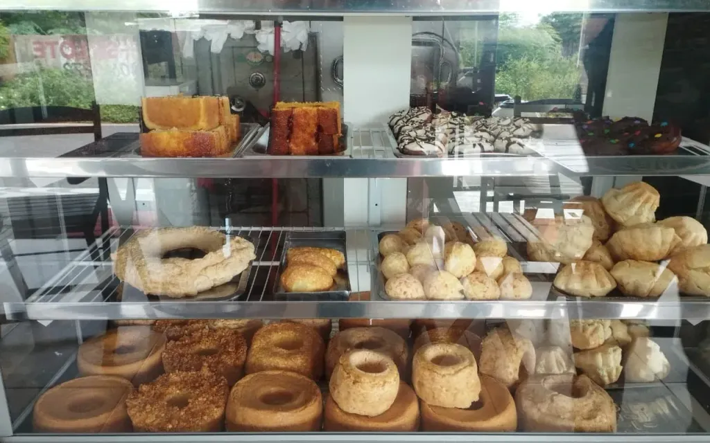 Panificadora e Confeitaria Delícia