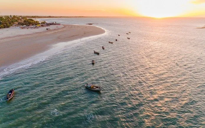 praia-do-coqueiro-1.jpeg